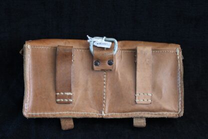 G43 / K43 magazine pouch marked ros 1944 - Image 2