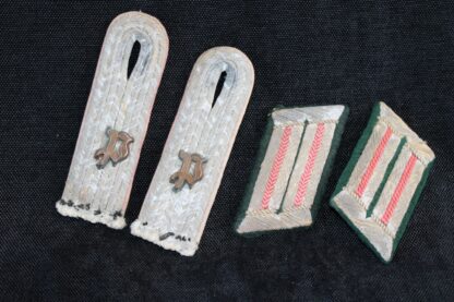 Wehrmacht ( Heer ) Insignia set for Panzerjäger