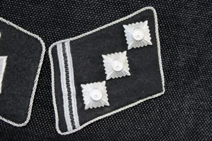 Waffen-SS ‘Obersturmführer’ officer collar tab set RZM - Image 4