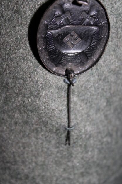 Unissued Heer M42 EM combat tunic, Panzergrenadier - Image 17