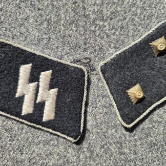 WW2 Dutch made SS Collar tabs for an Hauptscharführer