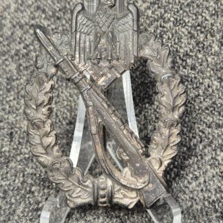 Infantry assault badge in silver – Hermann Aurich, Dresden