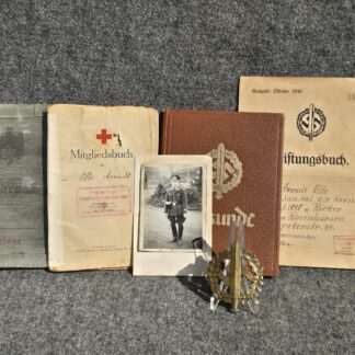 DRK grouping with SA Sportabzeichen & Leistungsbuch